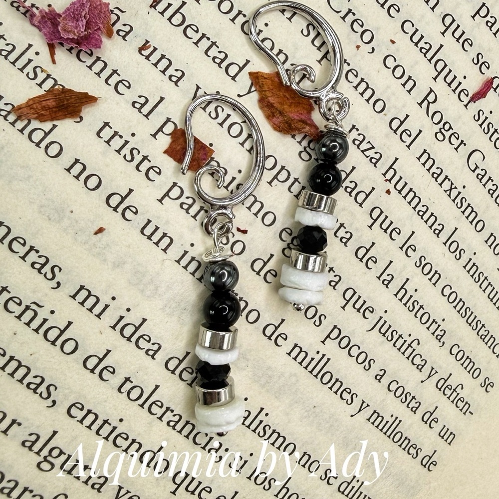 Beluga black onyx pearl silver elegant dangling earrings